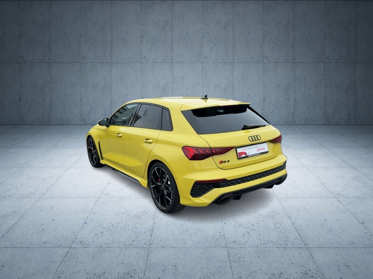 RS 3 Sportback S tr.-2