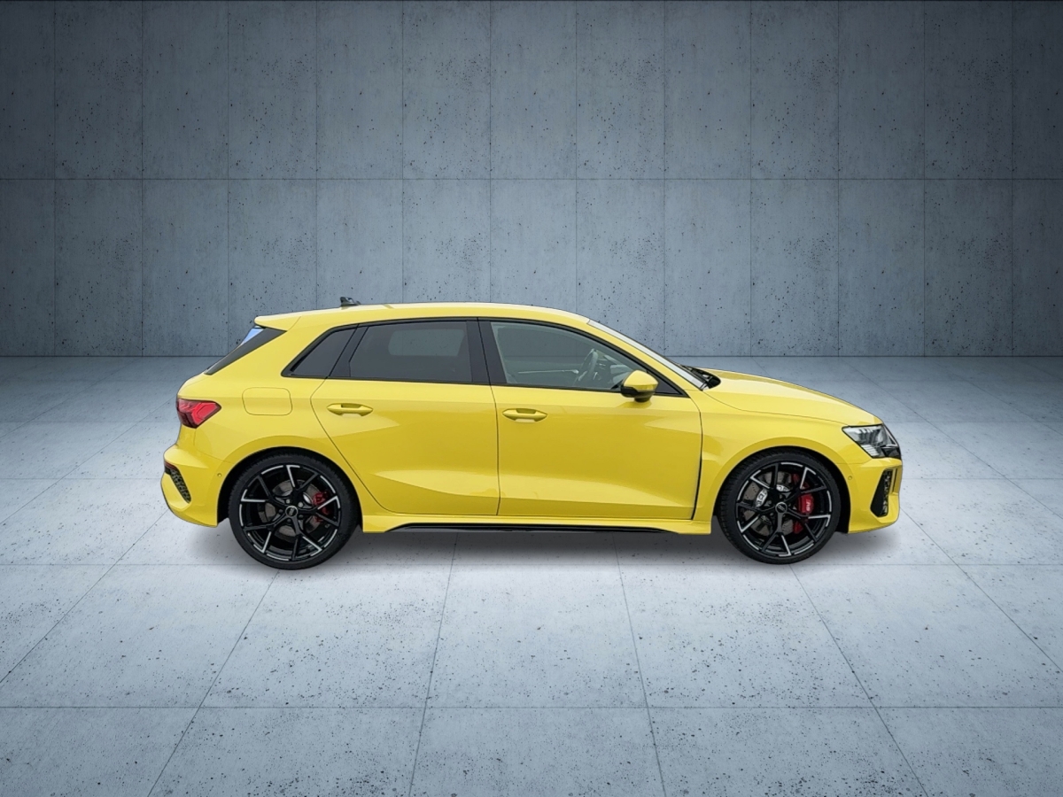 RS 3 Sportback S tr.-4