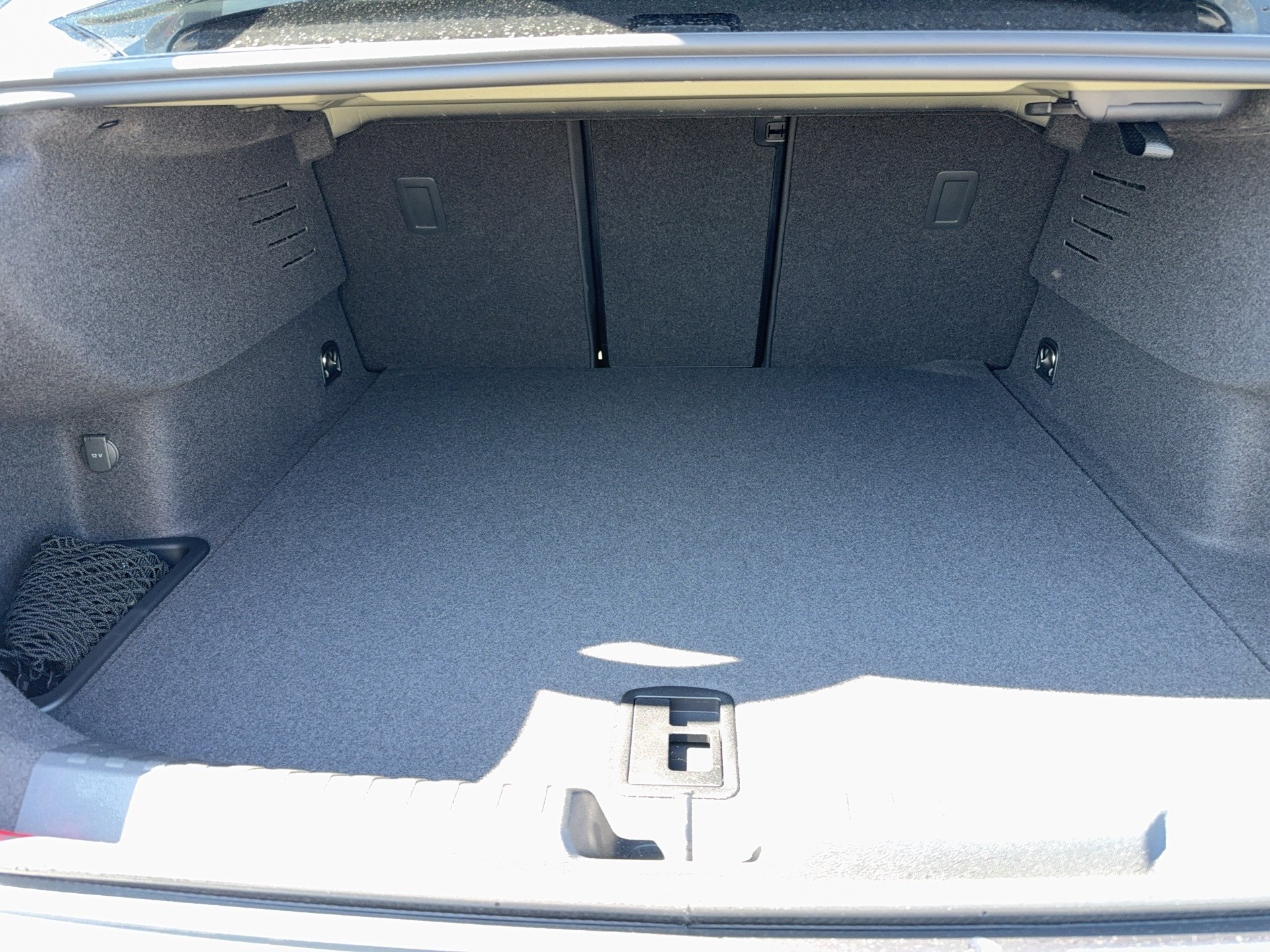 RS 3 Limousine S tr-12