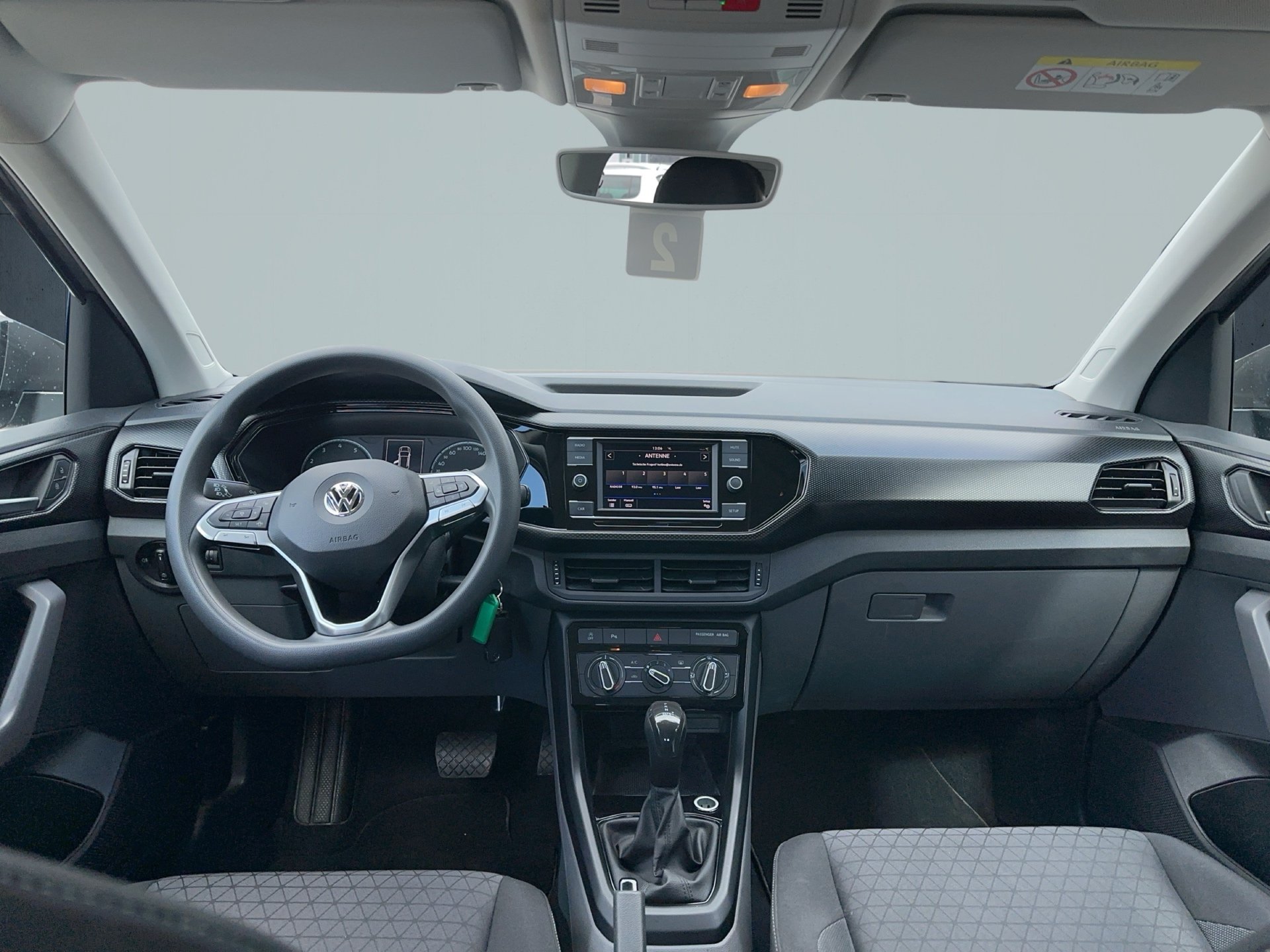 T-Cross Life 1.0 TSI DSG /AHK-9