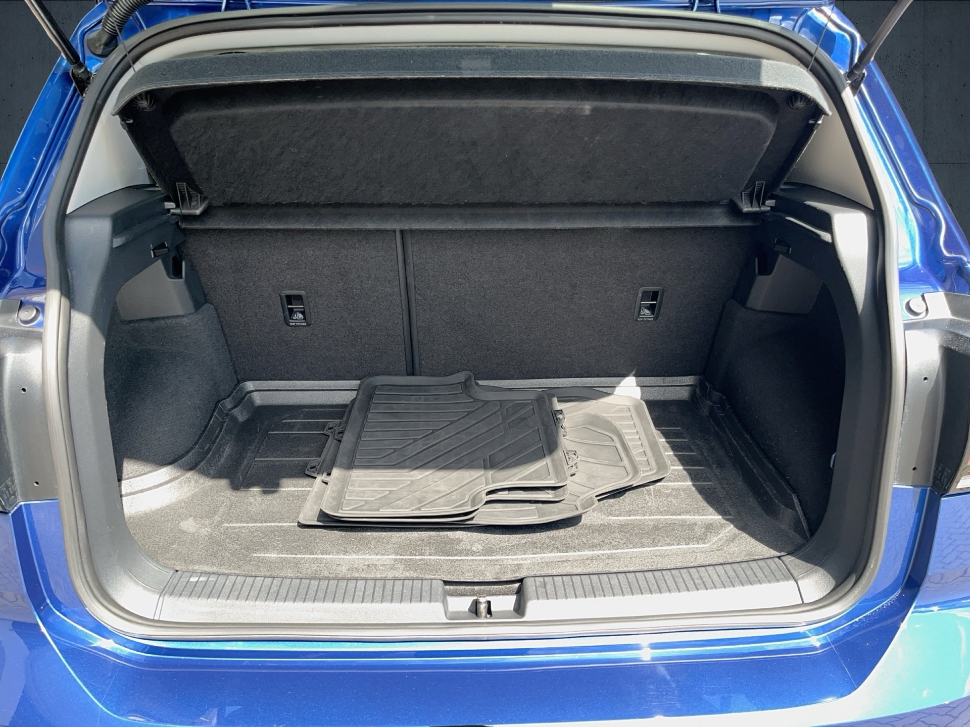 T-Cross Life 1.0 TSI-12