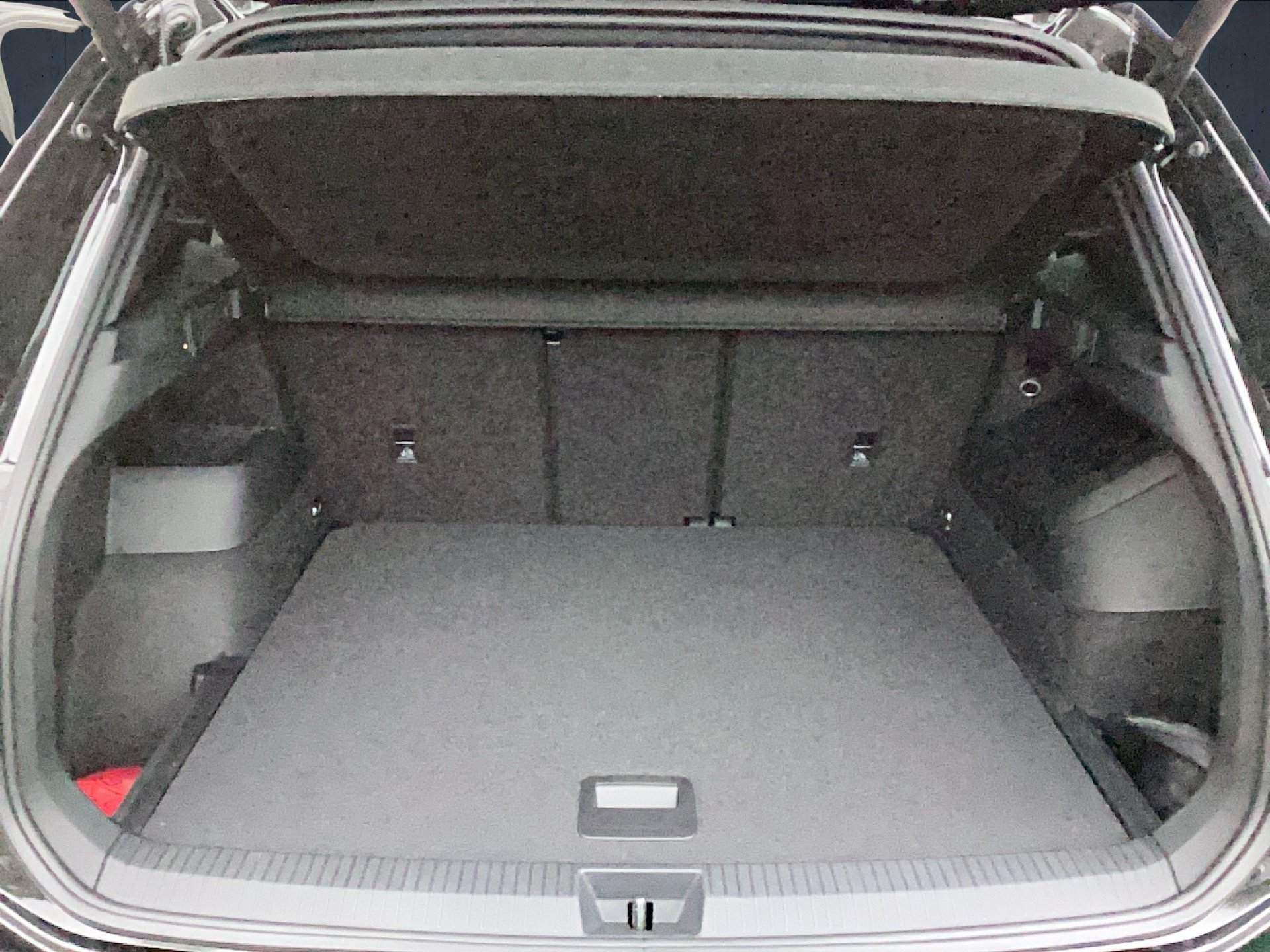 Tiguan Elegance 2.0 TDI 4MOTION-12