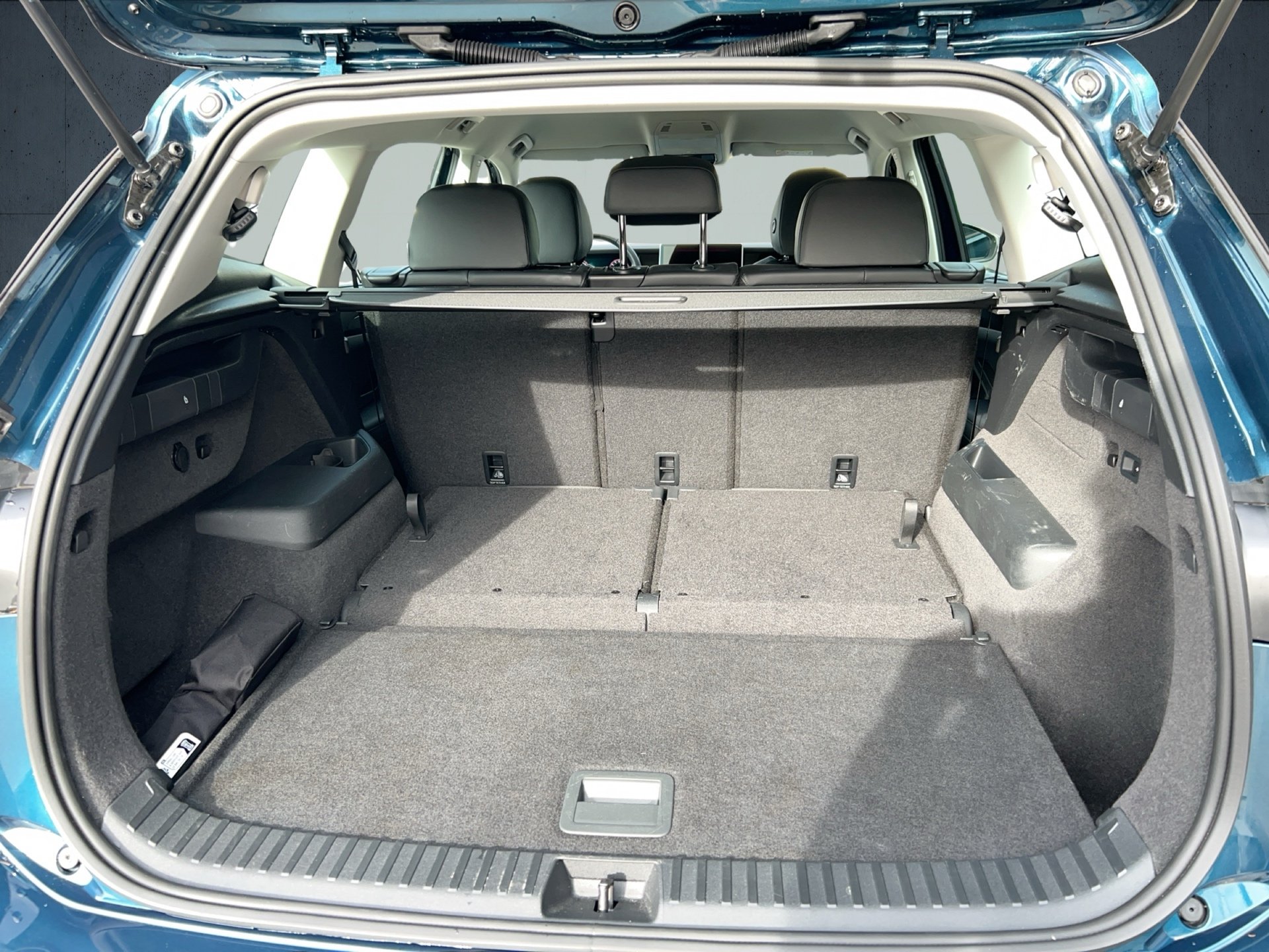 Tayron 2.0 TDI DSG 4Motion Life /7-SITZER /AHK /IQ-LIGHT-11