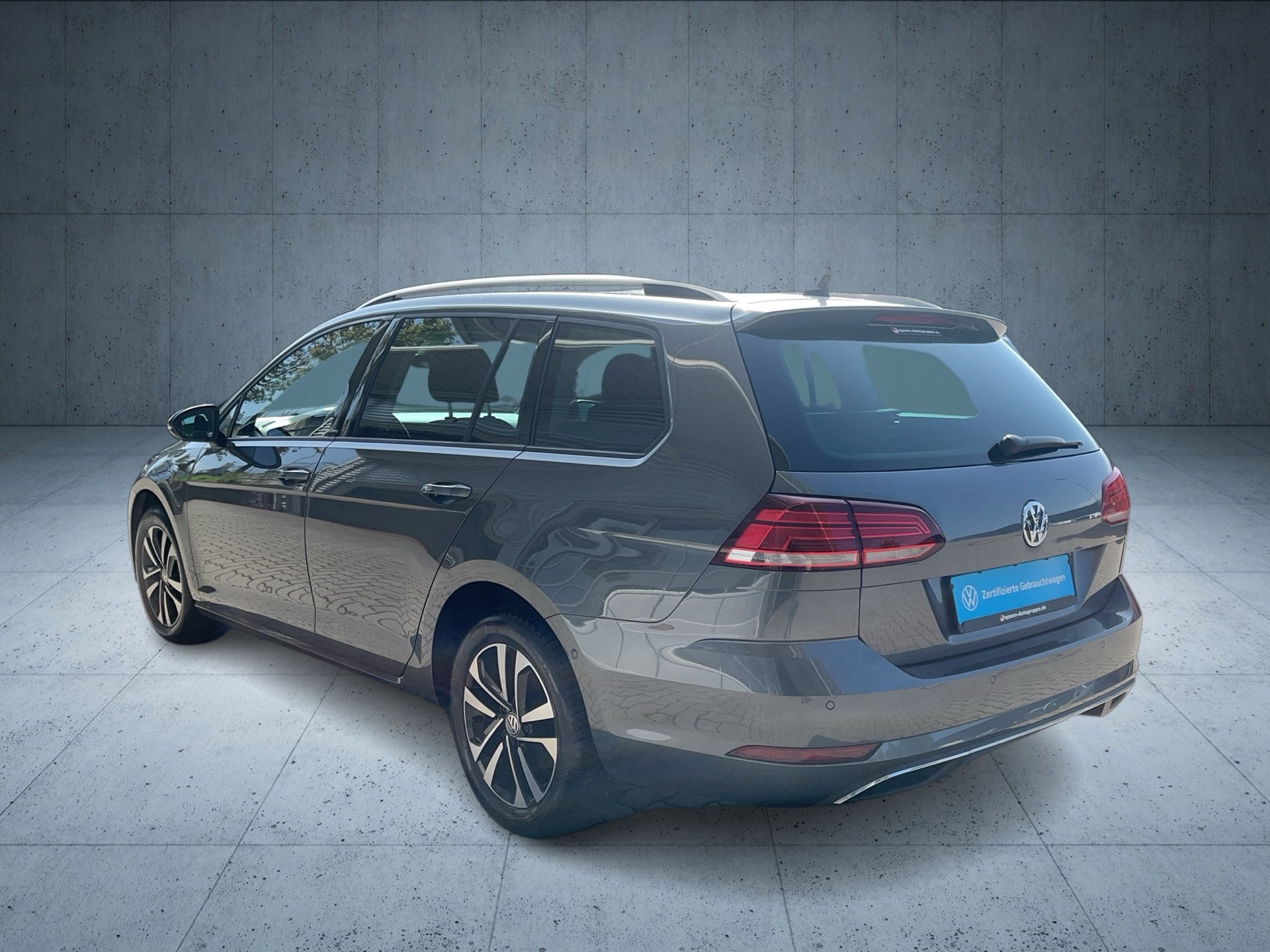 Golf Variant IQ.DRIVE 1.6 TDI-2