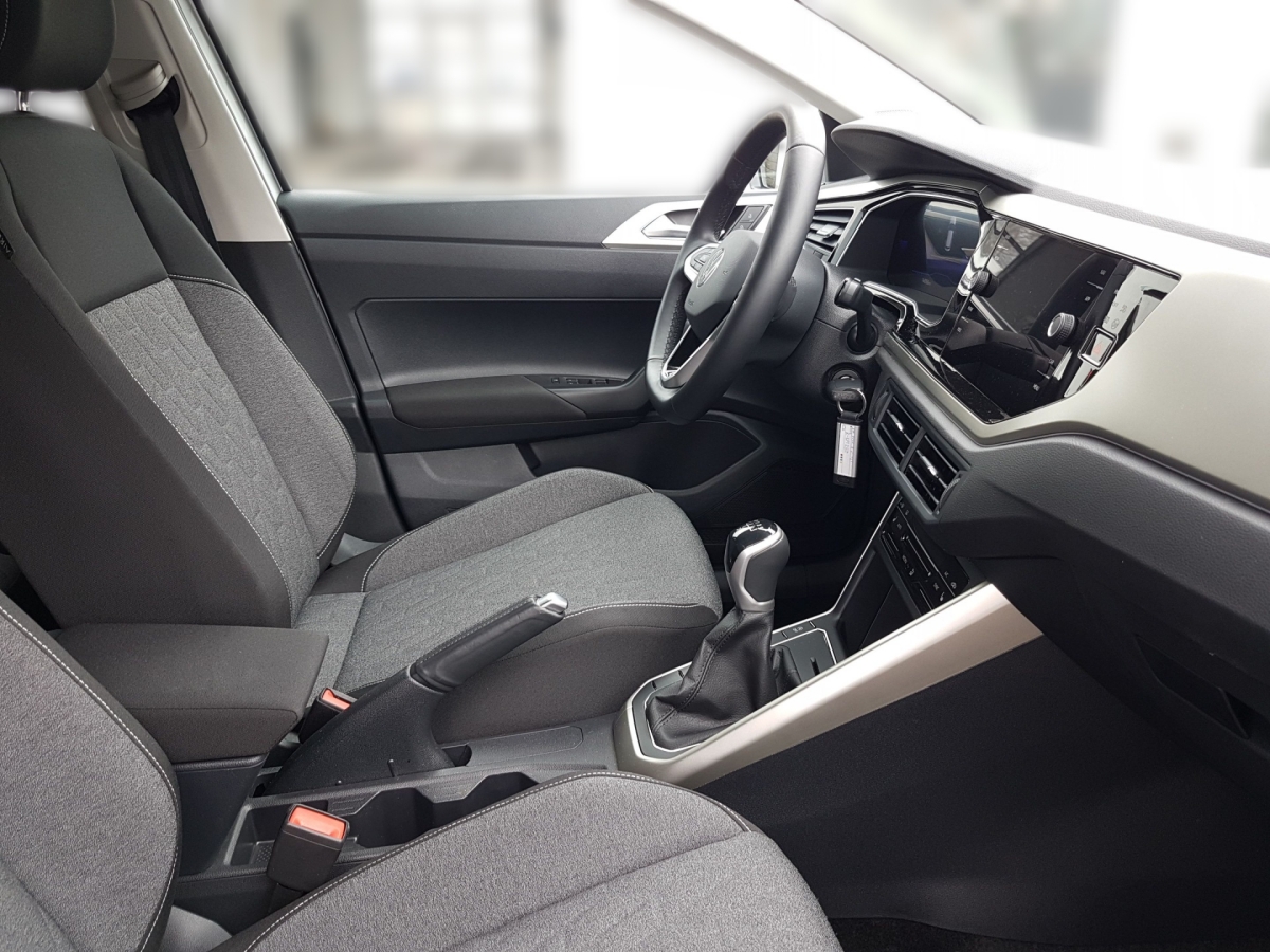 Polo Move 1.0 TSI /Navi /Ganzjahresreifen-14